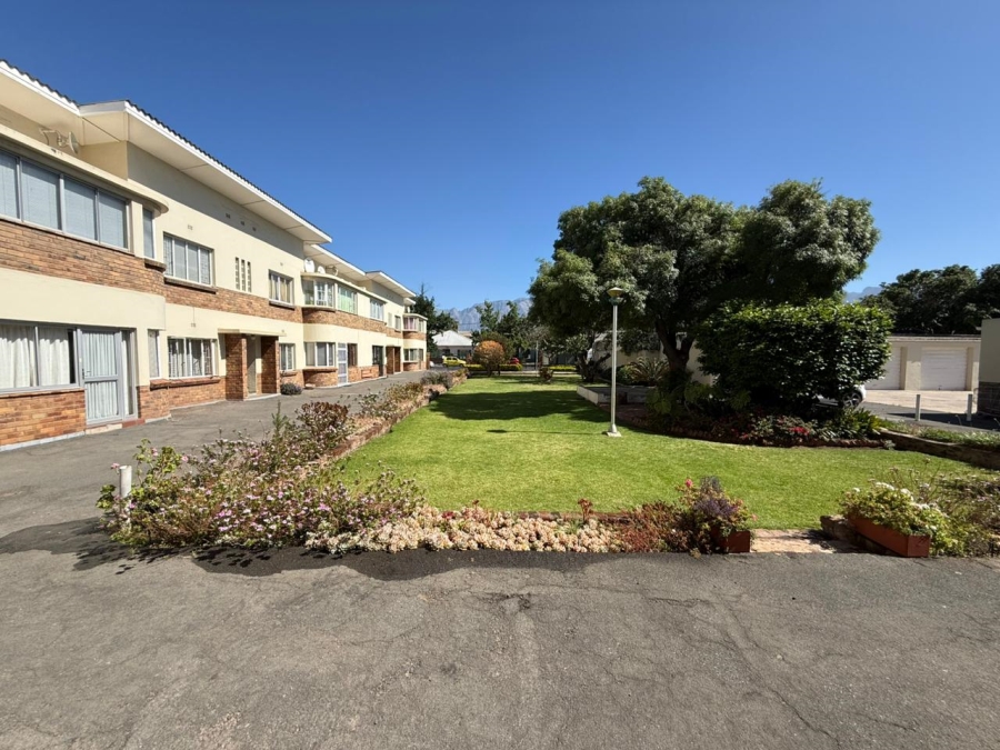 2 Bedroom Property for Sale in Worcester Western Cape